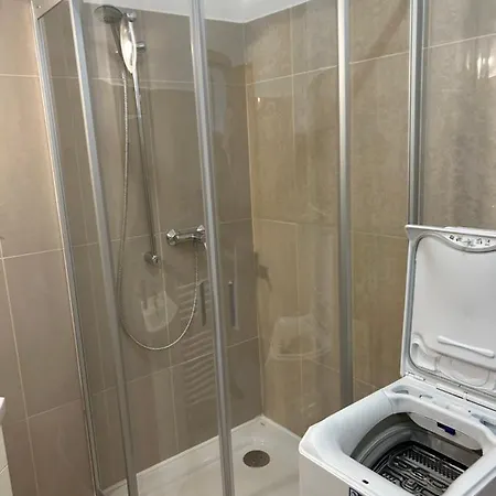 Konde C Apartment *