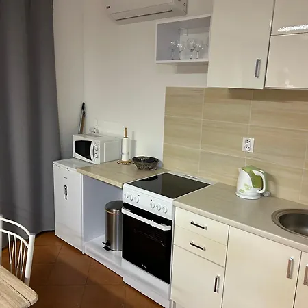 Konde C Apartment *