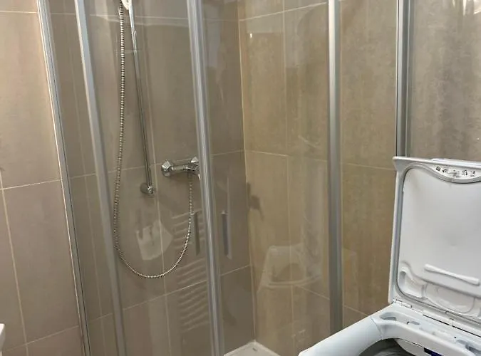 Konde C Apartament *