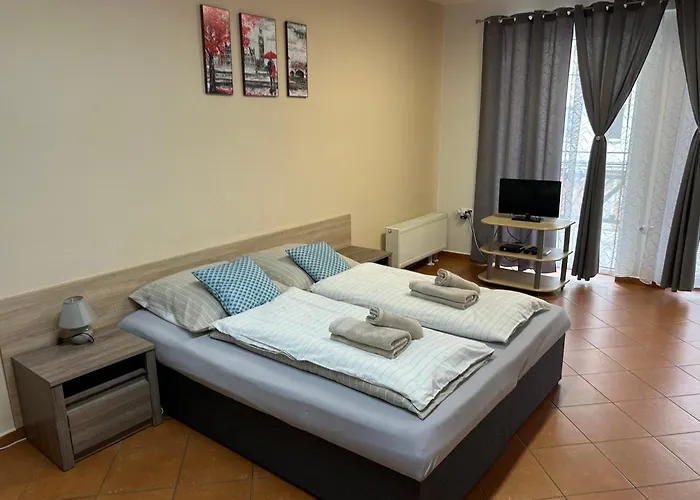 Konde C Apartament *